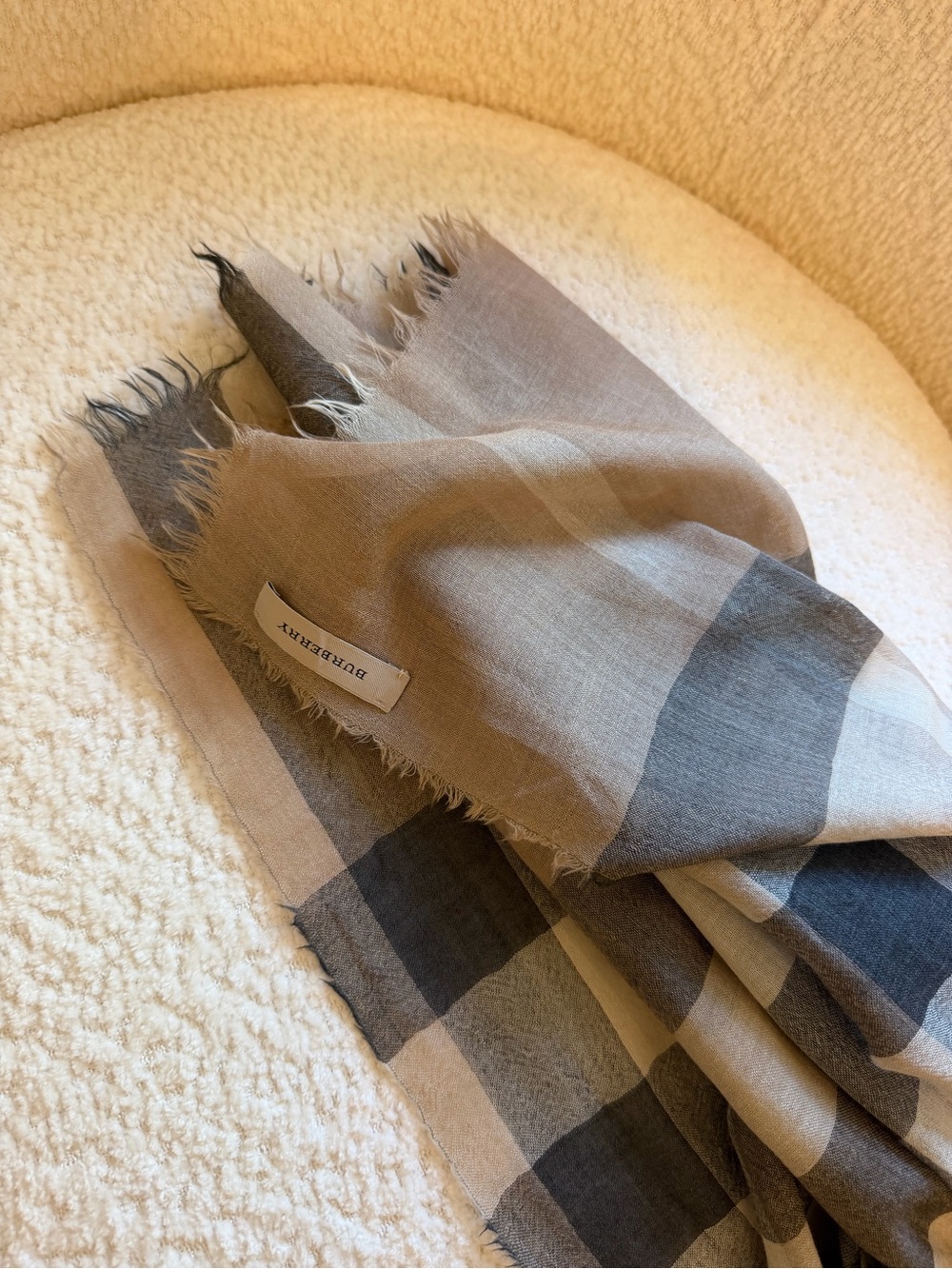 Burberry Women's Classic Check Wrap in Beige and Black - Picture 2 of 2